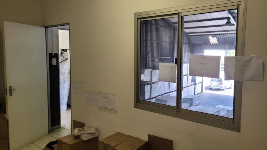 To Let commercial Property for Rent in Maitland Western Cape